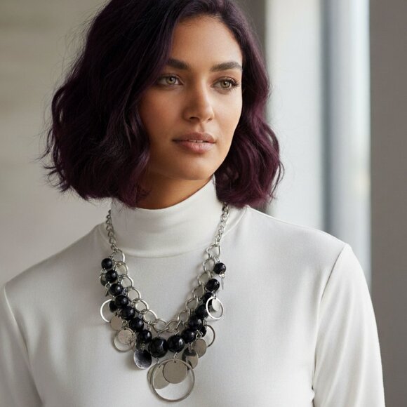 Vintage 90s Geometric Chunky Black and Silver Bib Statement Dangle Necklace - Picture 10 of 11